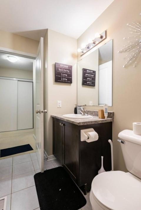 Mannys Place Ottawa Ngoại thất bức ảnh
