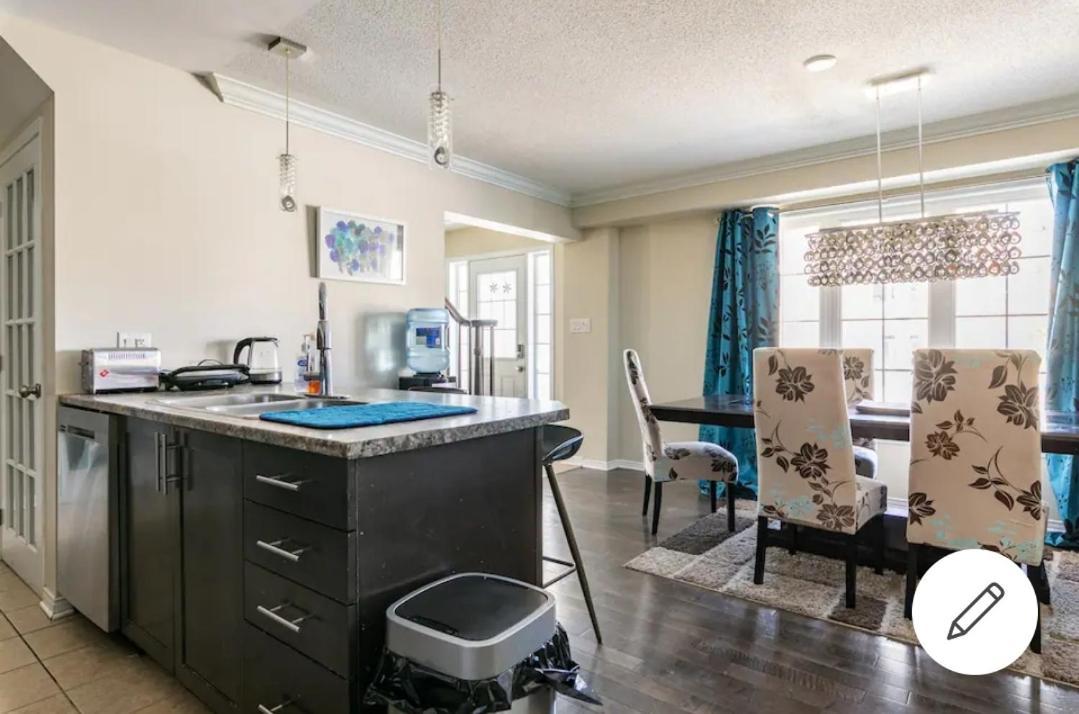 Mannys Place Ottawa Ngoại thất bức ảnh