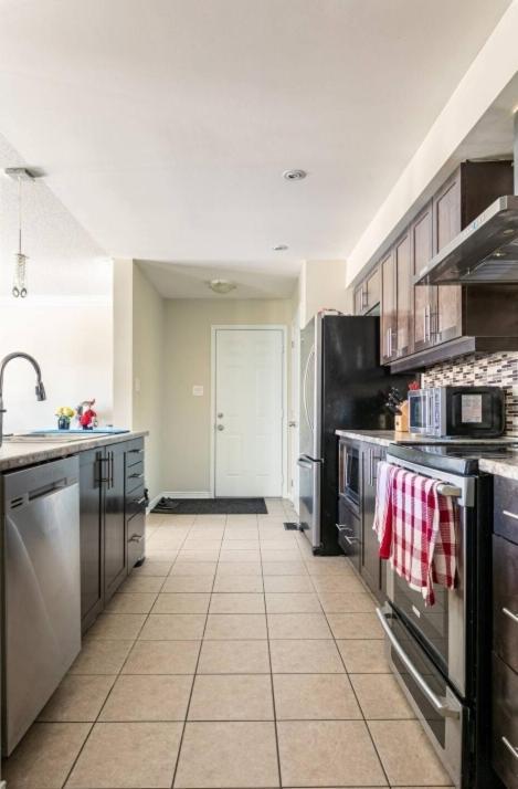 Mannys Place Ottawa Ngoại thất bức ảnh